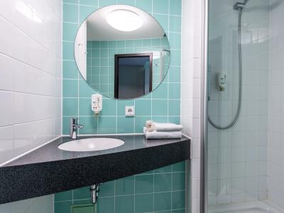 b&b Erlangen - 8