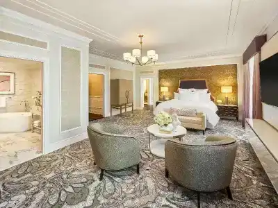 Fairmont - 93