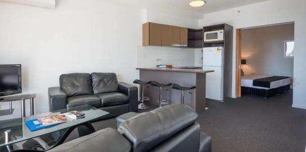 Broadbeach Savannah - 209