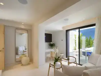 The Island Concept Luxury Boutique - 142