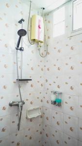 The One Apartment Bangsaray by RoomQuest - 62