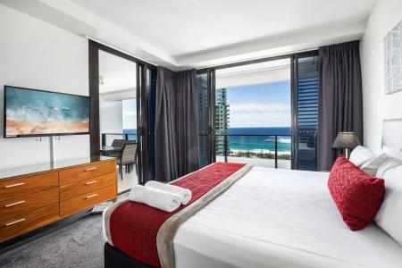 Ultra Broadbeach - 24