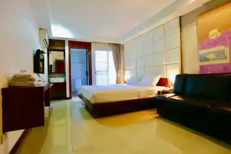 The Bangkok Cha Cha Suite - 9