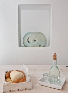 White Tinos Luxury Suites - 40