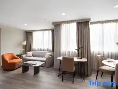 Park Avenue Clemenceau (SG Clean) - 51