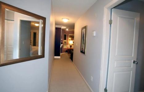 Times Square Suites - 60