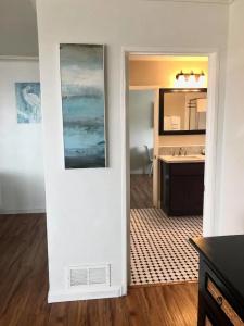 Seaside Laguna Inn & Suites - 106