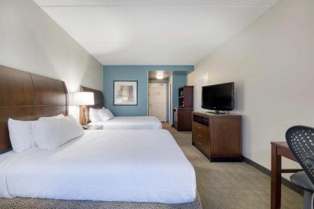 Hilton Garden Inn Southpoint - 57