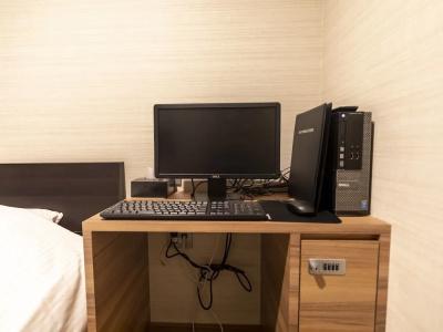 Oyo Smart Sleeps - 32