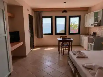 Nisea Samos - 109