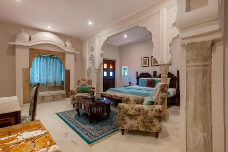 Rajasthan Palace - 17