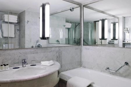 Sheraton Paris Roissy Airport - 23
