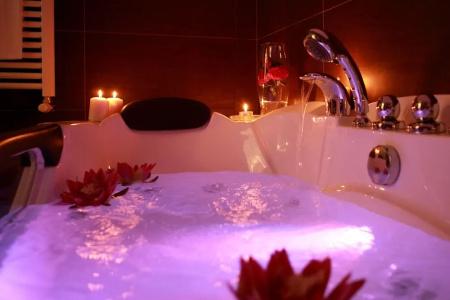 Colonne - Alihotels - 55