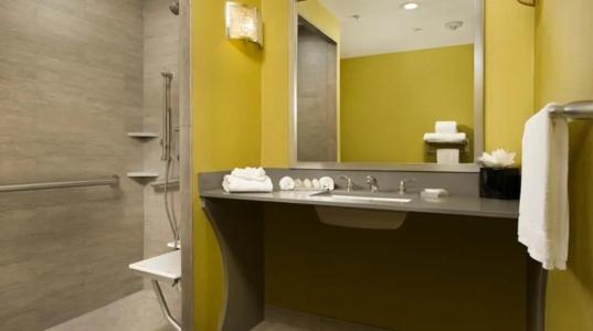 Hilton Garden Inn - 39