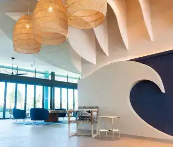 Gold Coast Airport - Only 300 Meters To Airport Terminal - 6