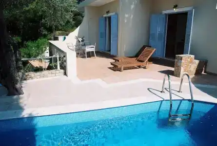 Alonissos Beach Bungalows And Suites - 13