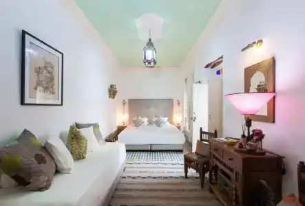 Riad Emotion - 2