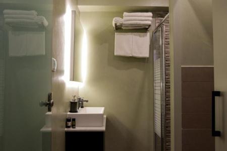V36 Suites - 7