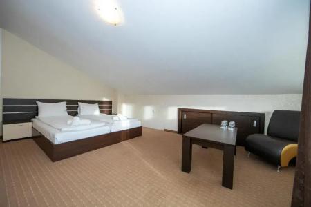Iceberg Borovets - 45