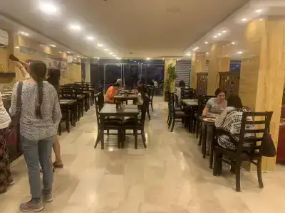 Petra Corner - 15