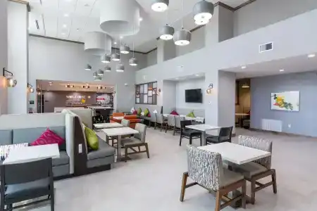 Hampton Inn & Suites Dallas East - 31