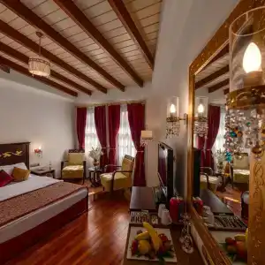 Tuvana - 28