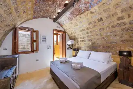 10Gr & Wine Bar Rhodes - 1