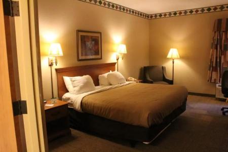 Quality Inn San Antonio Fiesta at Six Flags - 38