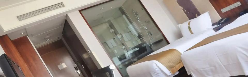 Holiday Inn Qingdao City Center, An Ihg - 5