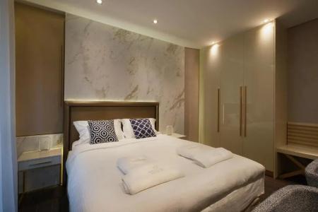 Consolato Boutique - 138