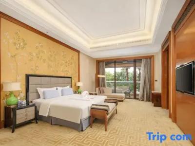 East Tai Lake Grand - 43