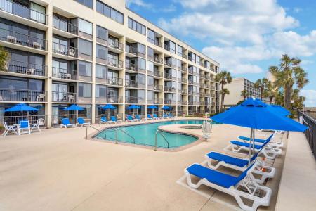 Ocean Club a Ramada by Wyndham - 11