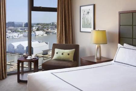 Radisson Blu Vancouver Airport & Marina - 59