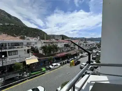 Mimosa Pension - 79