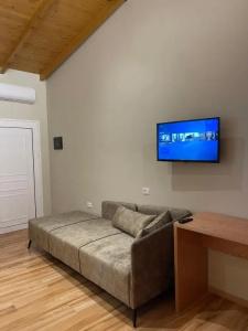 Rias Penthouse Suites - 99