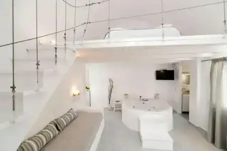Artemis Suites - 47