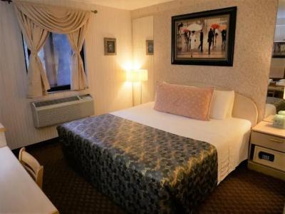 Flushing Central - 26