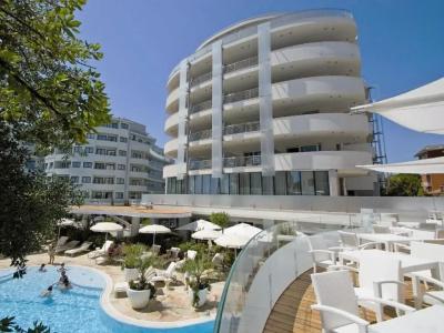 Premier & Suites - Premier Resort - 16