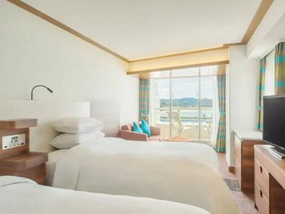 Sheraton Okinawa Sunmarina Resort - 40