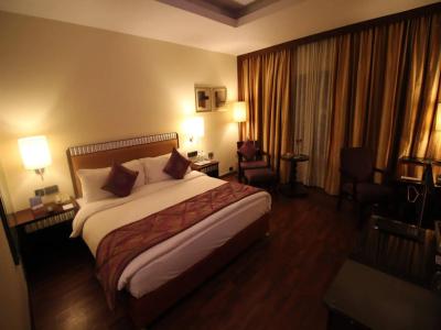 Fortune Select Jp Cosmos - Member Itc Group - 1