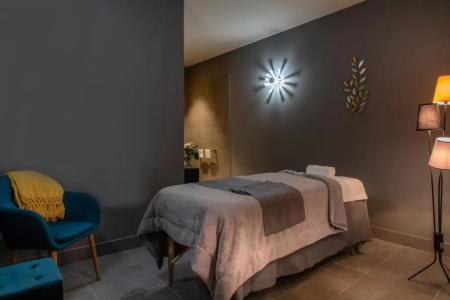 Du Roi & Spa By Sowell Collection - 5