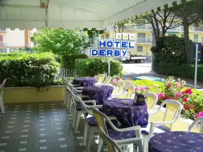 Derby - 17