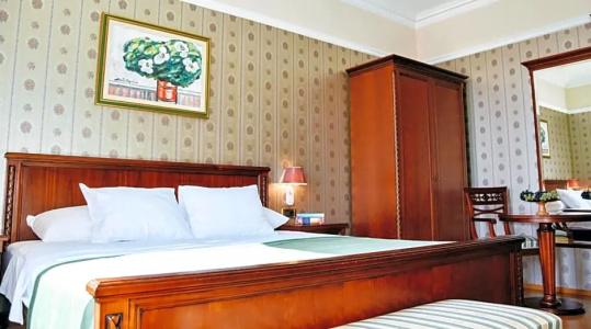 Boutique Kazbek - 85