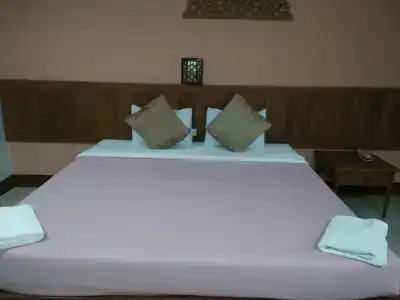 Butnamtong - 24