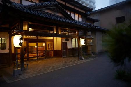 Wakamatsu Hot Spring Resort - 13