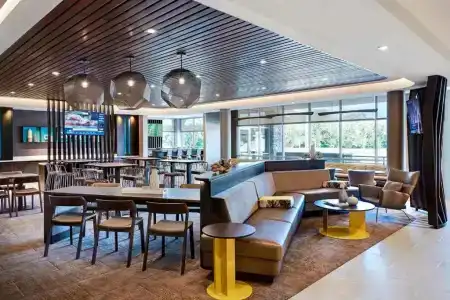 SpringHill Suites by Marriott Winter Park - 9