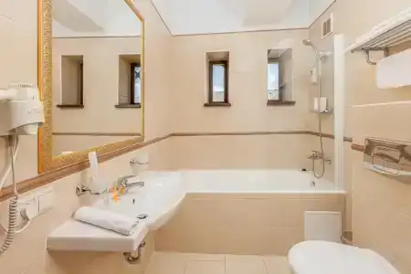 Шато Вартели - 3