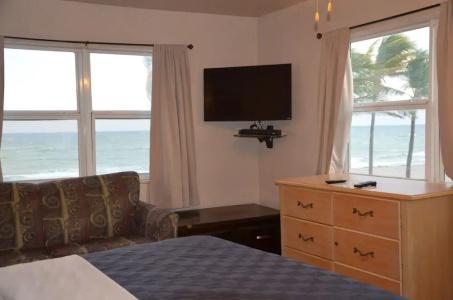 La Terrace Oceanfront - 32