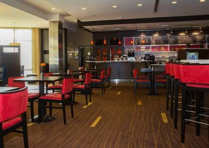 Courtyard by Marriott Downtown/University Area - 27
