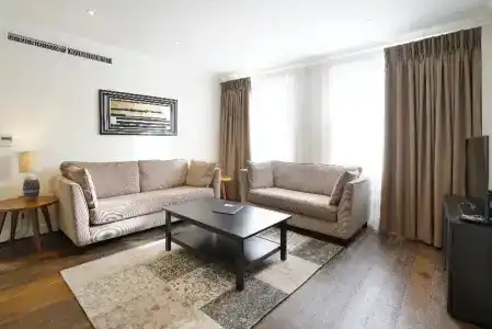 Manson Place - 79